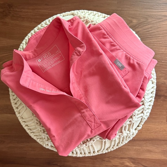 Figs Pink Scrub Set - Picture 1 of 1